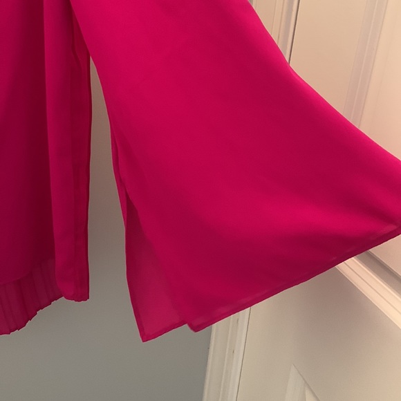 KAARI BLUE Size S Fuscia Blouse with Black Trim - Picture 2 of 7